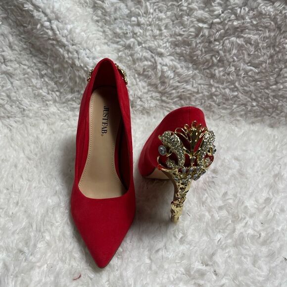 Just Fab Red faux suede slip on gold tone decorated heels  pointed toe size 7.5 - Picture 1 of 11